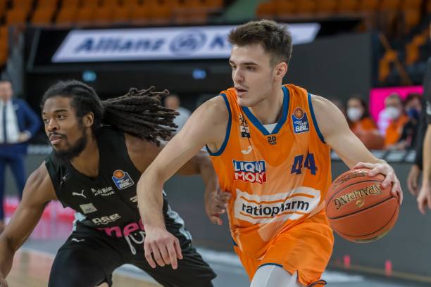 中国足球打 中国足球打